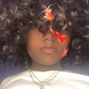 Meet your Posher, Zoe